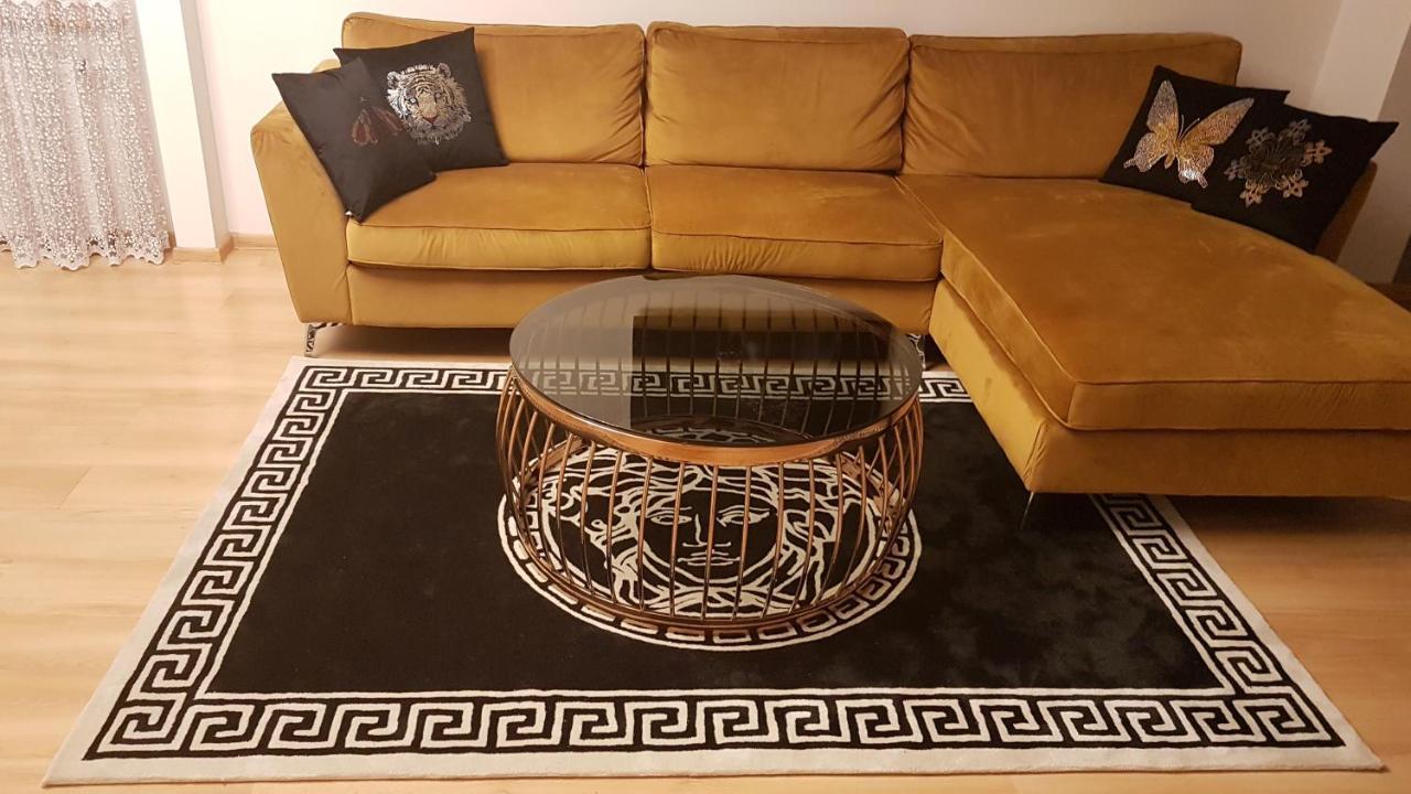 Premium Jacuzzi Apartment Klaipeda Bagian luar foto